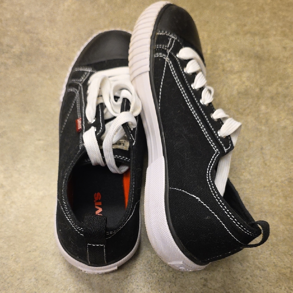 Levi's Classic Black and White Canvas Shoes